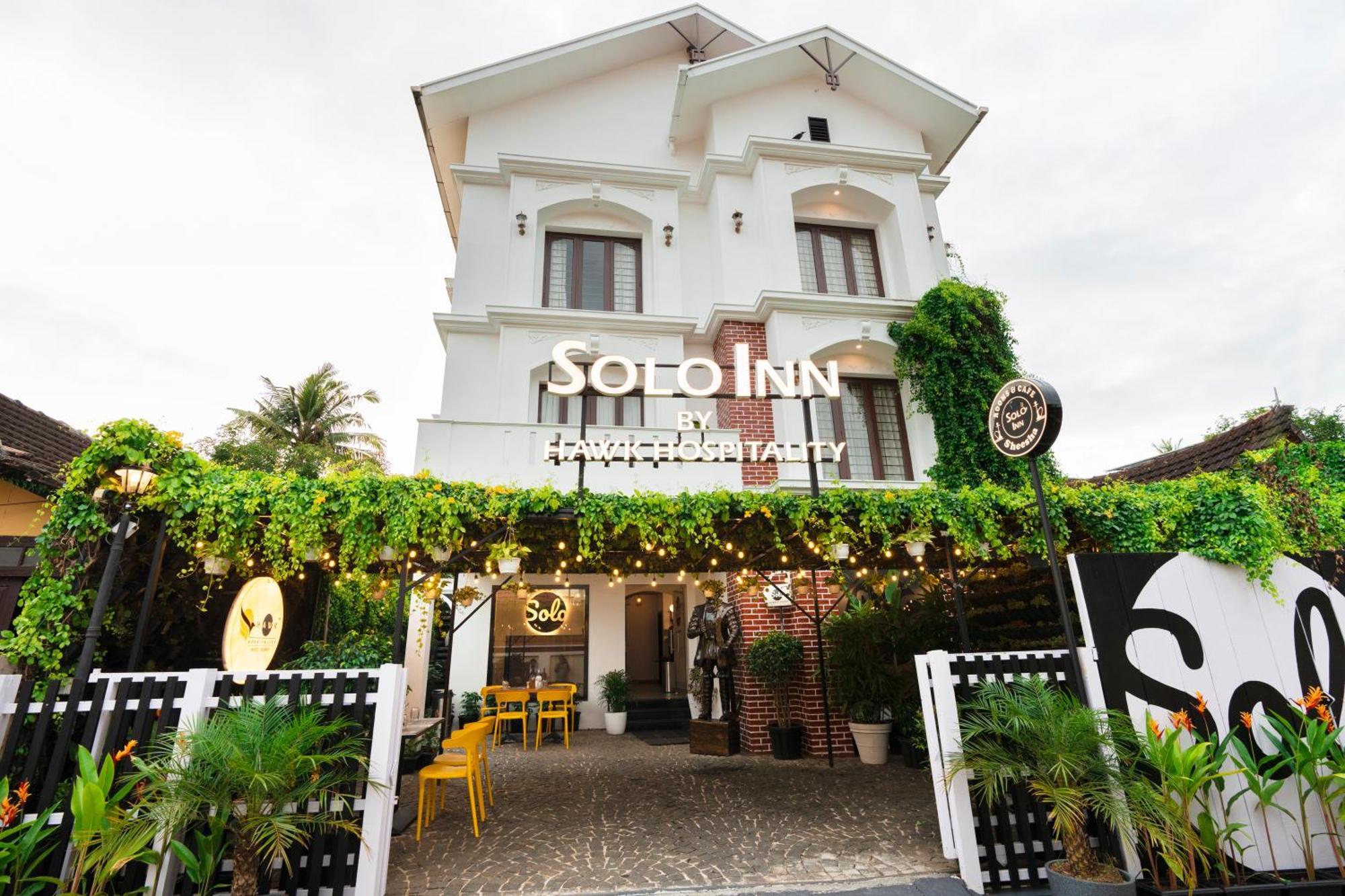 Solo Inn By Hawk Hospitality Kochi Zewnętrze zdjęcie