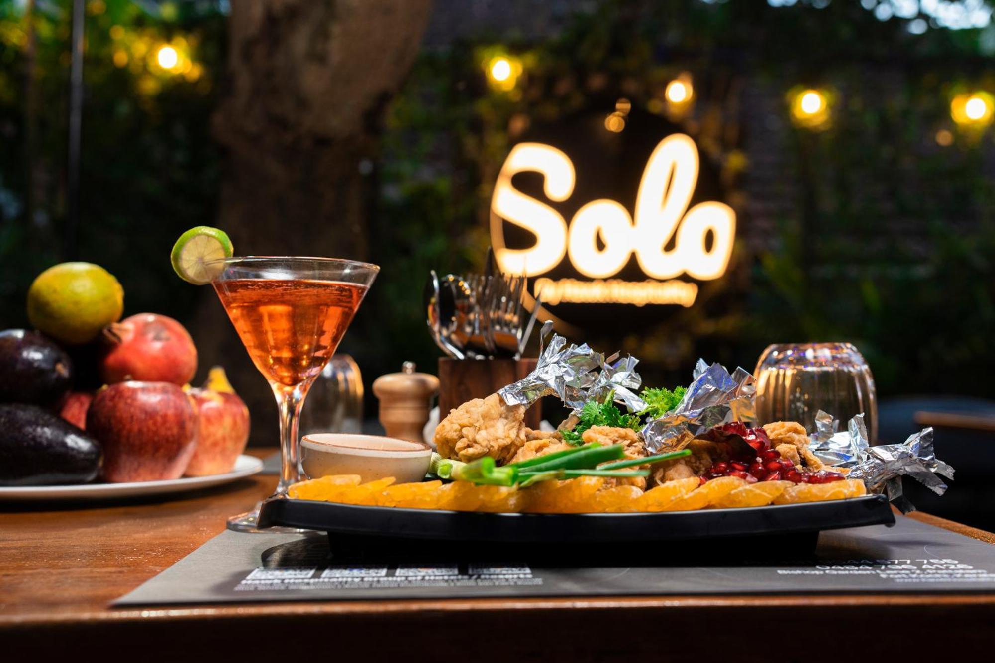 Solo Inn By Hawk Hospitality Kochi Zewnętrze zdjęcie