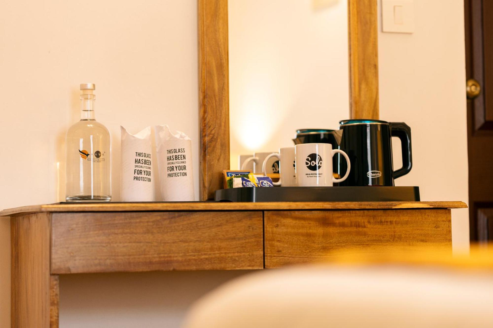 Solo Inn By Hawk Hospitality Kochi Zewnętrze zdjęcie