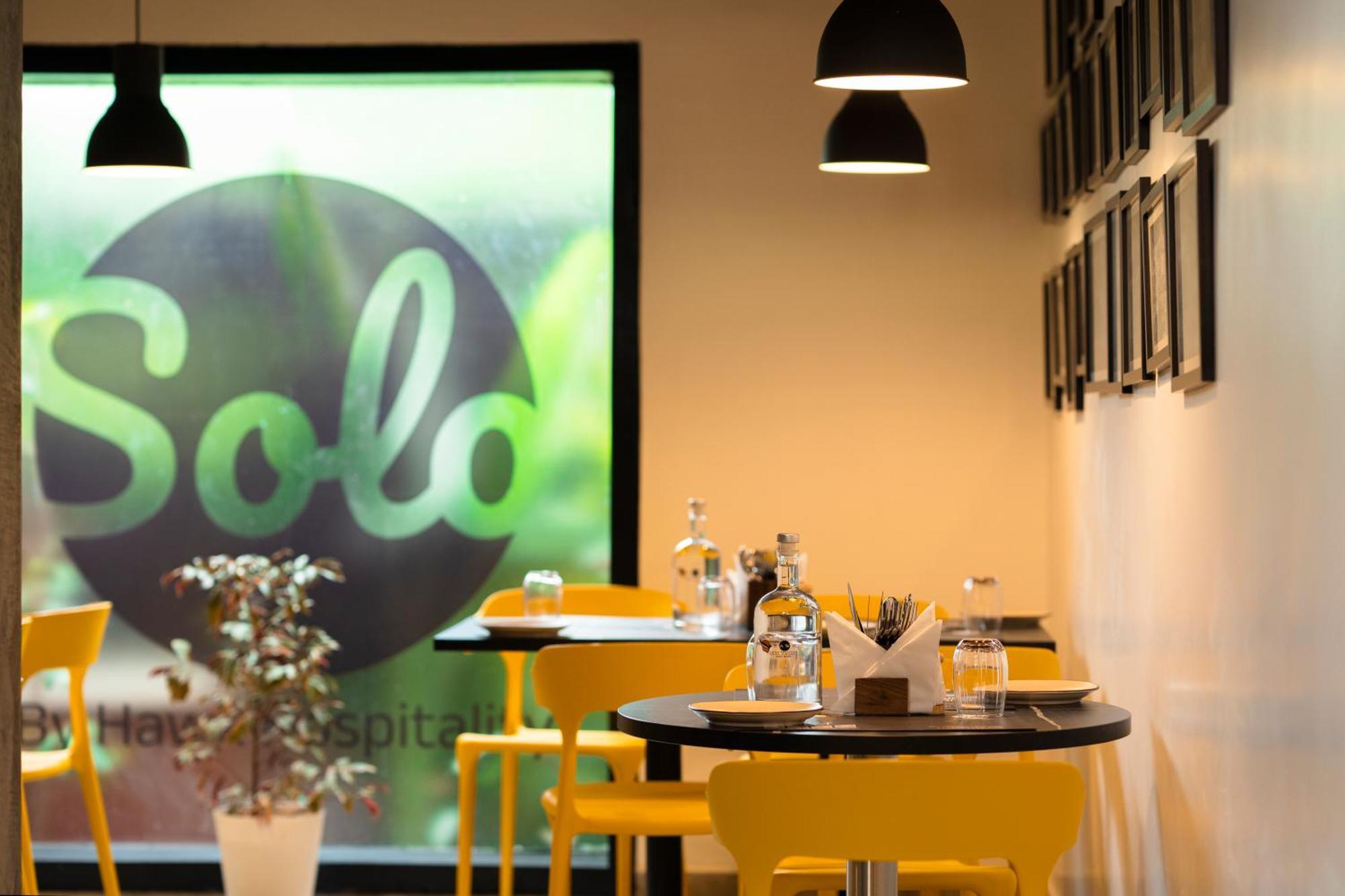 Solo Inn By Hawk Hospitality Kochi Zewnętrze zdjęcie