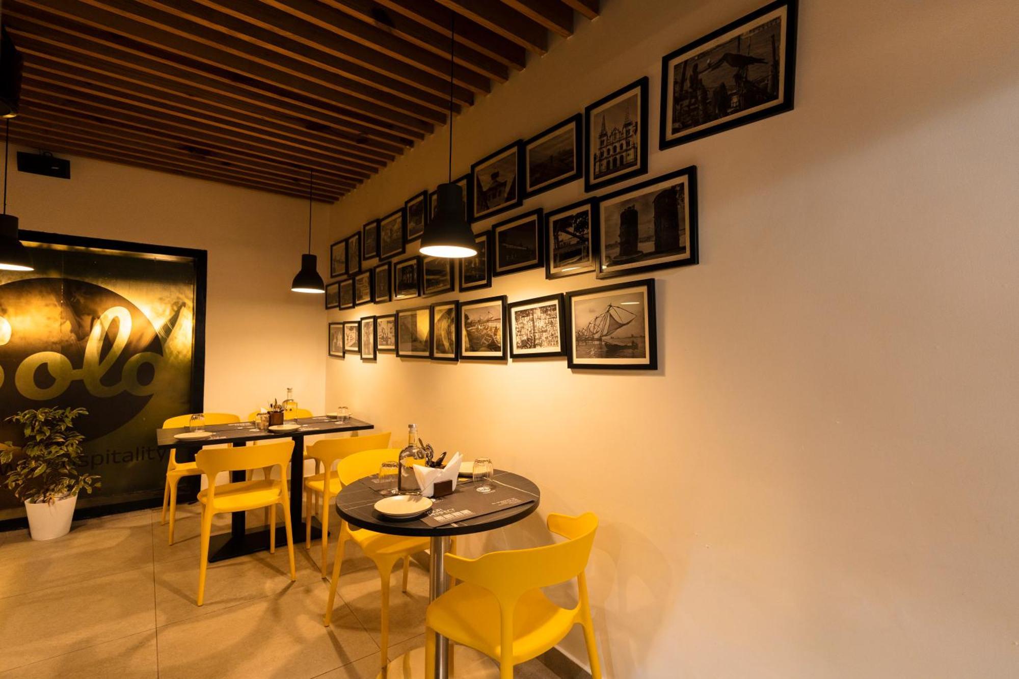 Solo Inn By Hawk Hospitality Kochi Zewnętrze zdjęcie