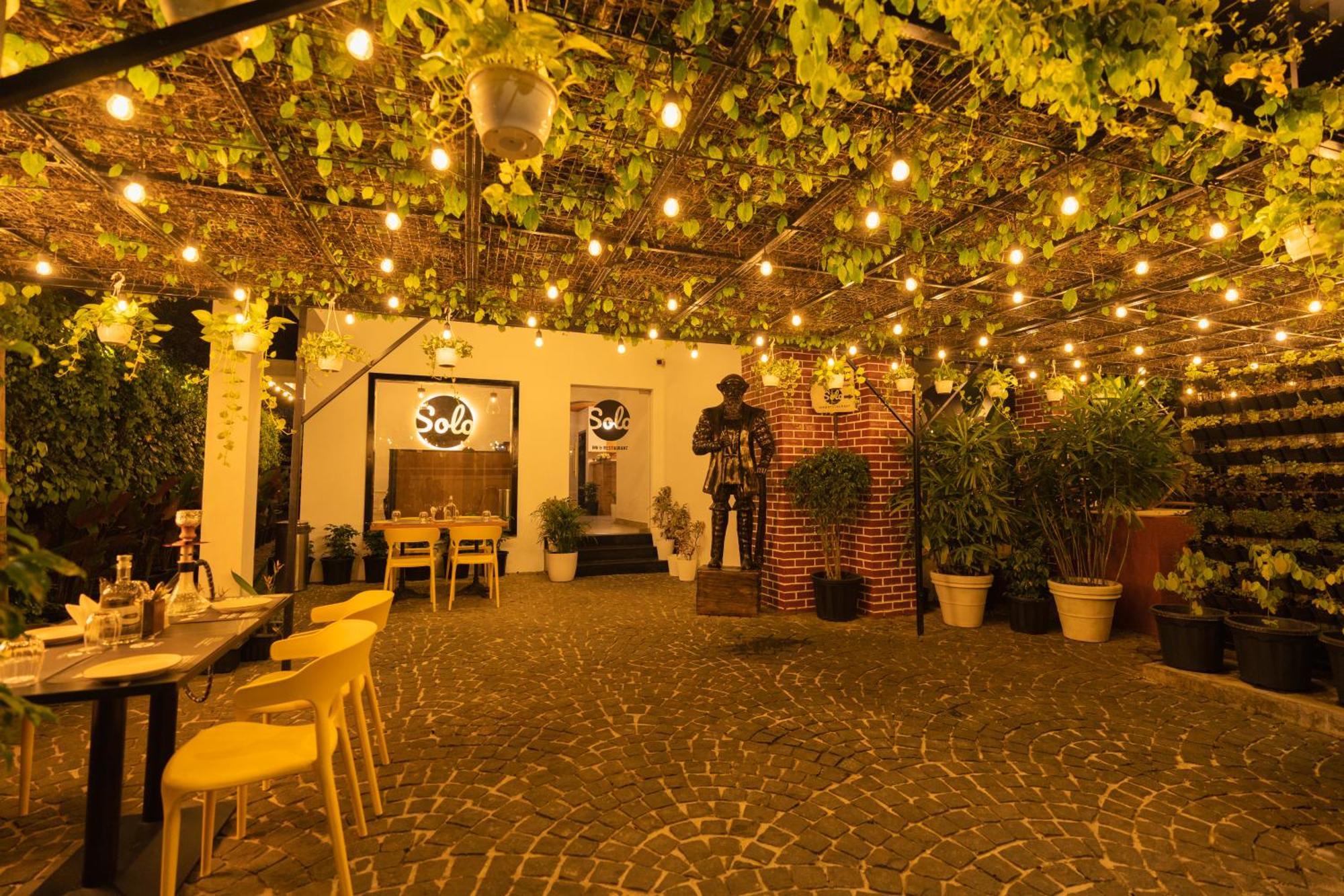 Solo Inn By Hawk Hospitality Kochi Zewnętrze zdjęcie